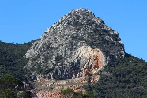 nature var